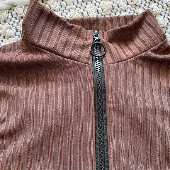 Brown half zip ribbed crop long sleeve - Picture 4 of 5